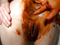 Babe's ass got covered with her own poop
